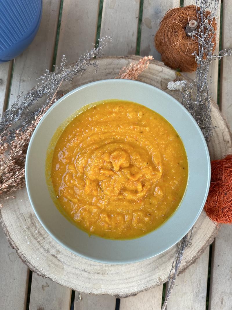 Soupe d'automne aux légumes rôtis